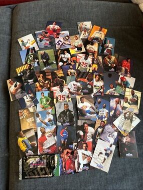 Vintage 1991 NFL Pro Line Sports Trading Card Lot - Multi Color Football Cards